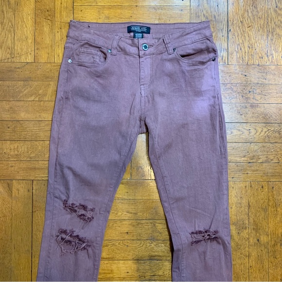 Angel Kiss Ross Pink/Rose Gold Distressed Jeans size 5 (Juniors) - Picture 4 of 14